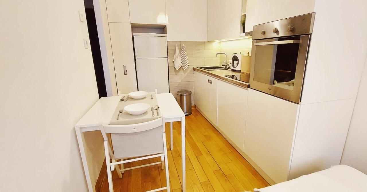 High White Apartments Belgrade Luaran gambar